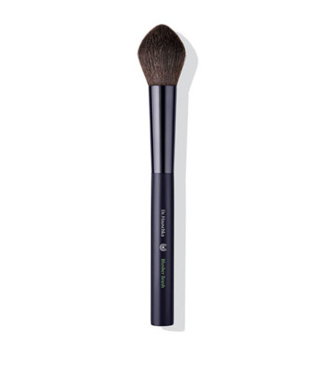 Dr. Hauschka Blusher Brush / Кисть для нанесения румян Dr. Hauschka Blusher Brush / Кисть для нанесения румян